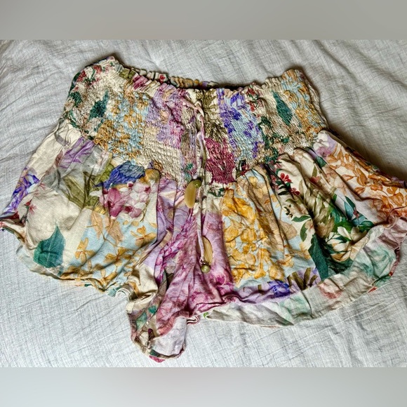 🌸 Zara Floral Smocked Pull-On Shorts | Size Medium | Boho Cottagecore - Picture 6 of 11